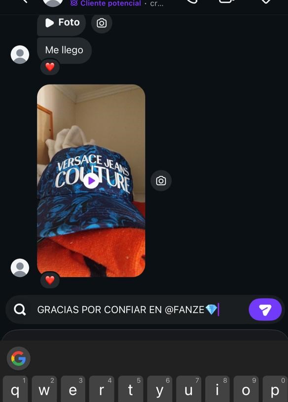 Cliente con bolsa Fanze