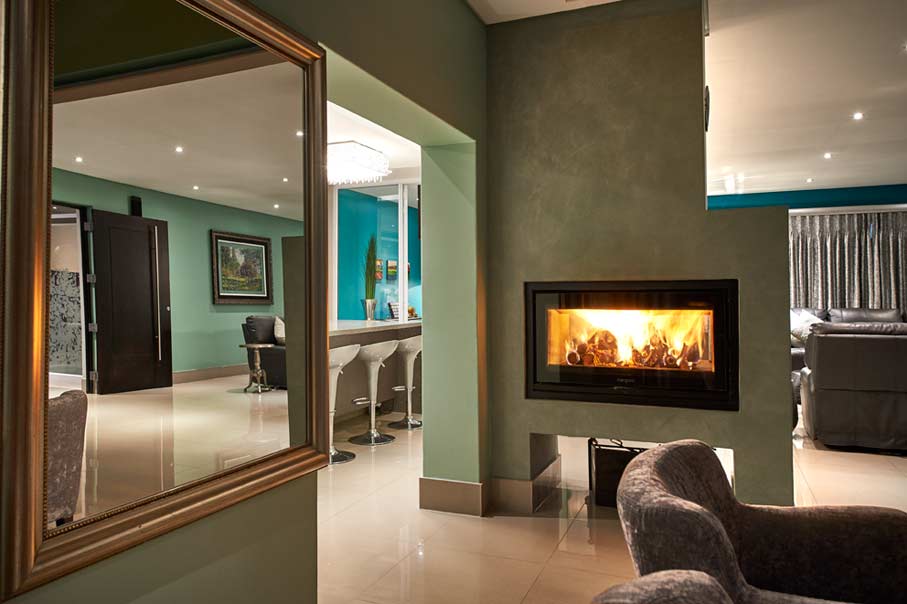 Calefactor eléctrico instalado en un ambiente interior
