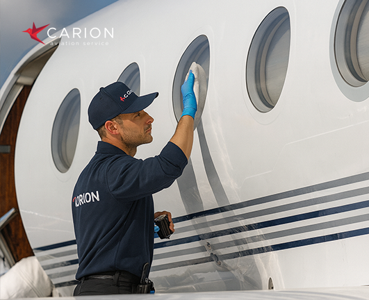 Limpieza exterior fuselaje CARION
