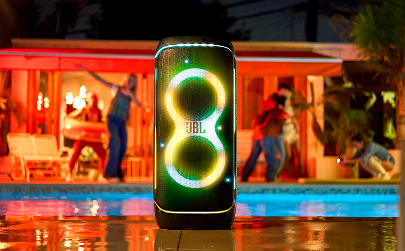 Conexiones traseras JBL PartyBox 720