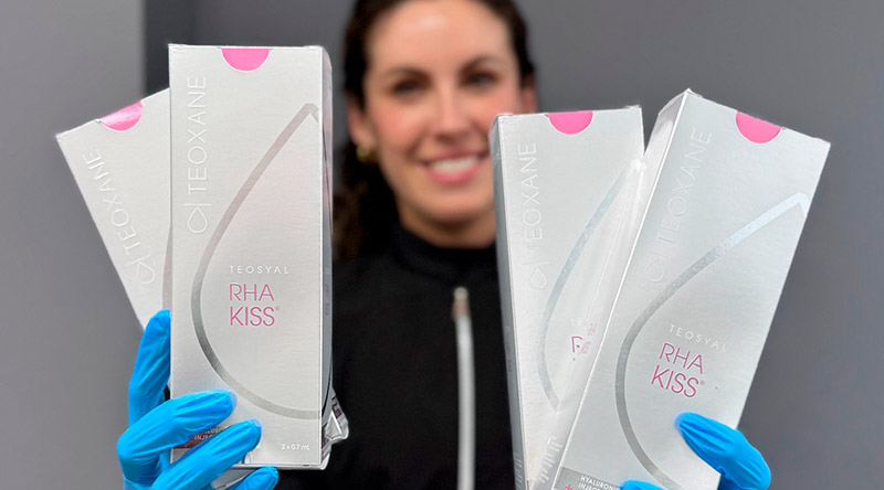 RHA Kiss Teosyal labios naturales y expresivos.