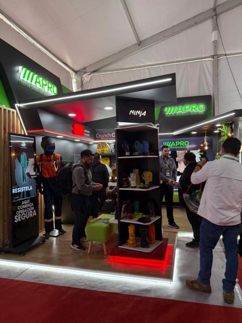 Stand de Isoprevent y APRO en EXPONOR 2026