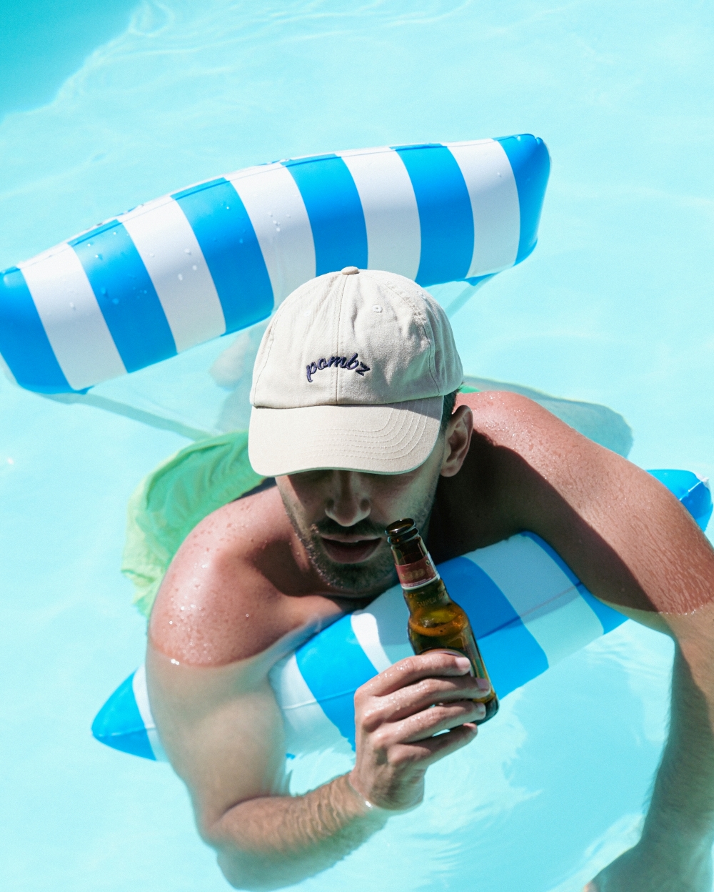 beer_pose