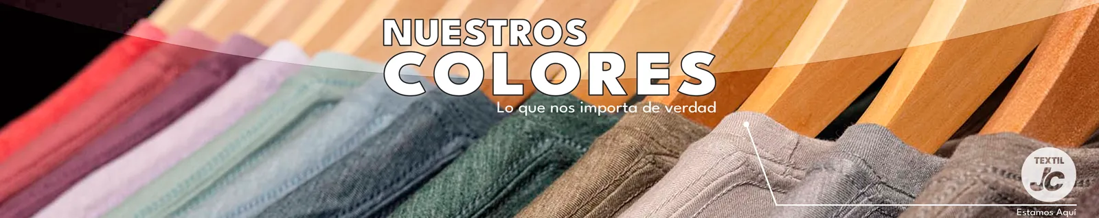 Variedad de colores en poleras de algodón resistentes al lavado y pensadas para personalización. Nuestros valores.